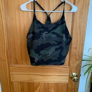 Old Navy Active Camouflage Tank Top